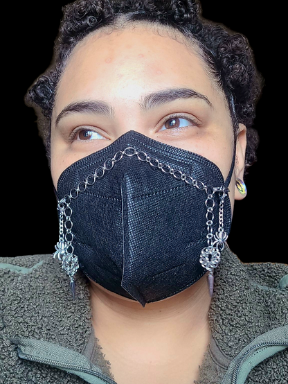 Adjustable Chainmaile Gothic Florets Pendant Mask Chain