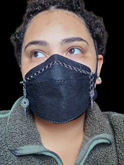 Adjustable Chainmaile Gothic Florets Pendant Mask Chain